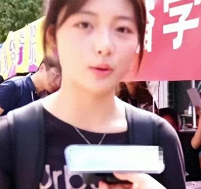 校园新晋女神山东大学再掀热潮！四川妹子李梅的魅力征服万千师生