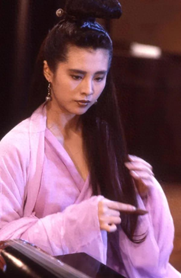 恐怖片导演才是审美大师？7大恐怖片东西方美女，一个比一个惊艳