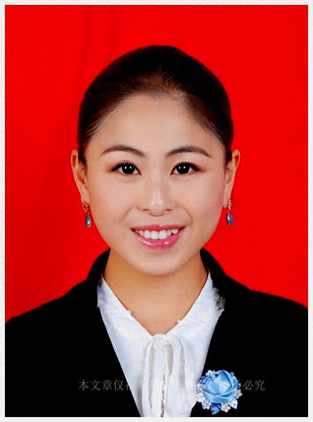 曾经的“金凤凰”，如今的堕落之鸟：四川美女副县长的仕途悲剧