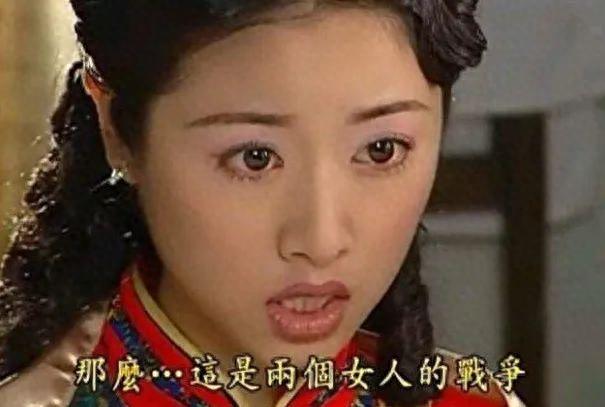 为什么最近美女流行举着脚丫子自拍？