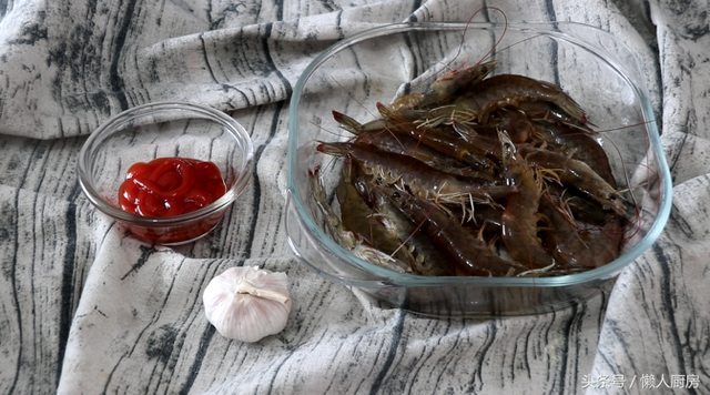 3分钟搞定的茄汁大虾，难怪黄晓明也会做，原来做法这么简单