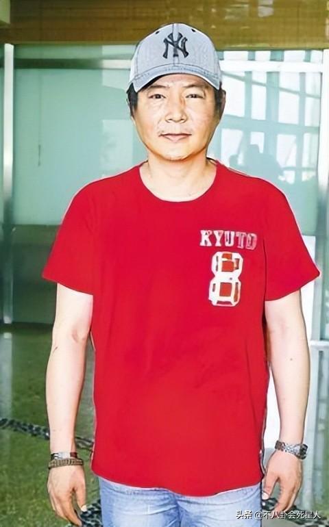 5位歌坛巨星现状，王杰嗓子毁掉还两次离婚，刘文正“消失”了