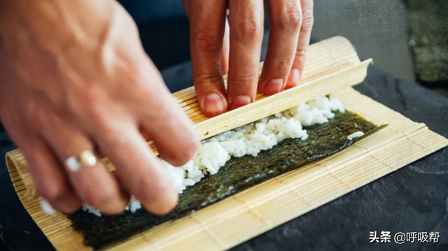 13种富含碘的食物，适量摄入有助于改善甲状腺