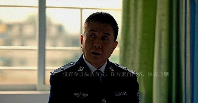 狂飙：副市长兼公安局长的孟德海为什么只是三级警监？警衔混乱？