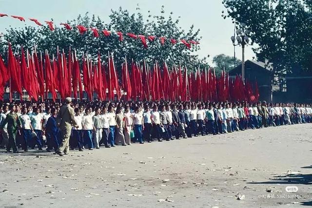 中国记忆的红色记忆：1966年北京的国庆游行