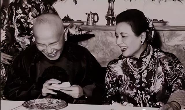 蒋纬国晚年时承认：父亲不是蒋介石是戴季陶，母亲是日本人