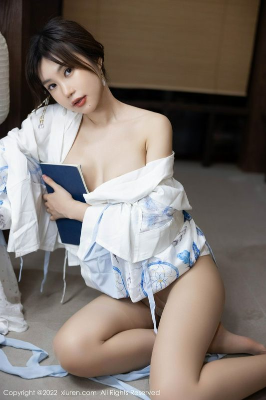 绮里嘉ula 完整版无水印写真