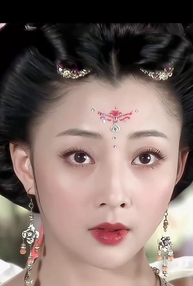 重庆貌美如花的7位女明星，看看谁是你心中的“重庆第一美女”？