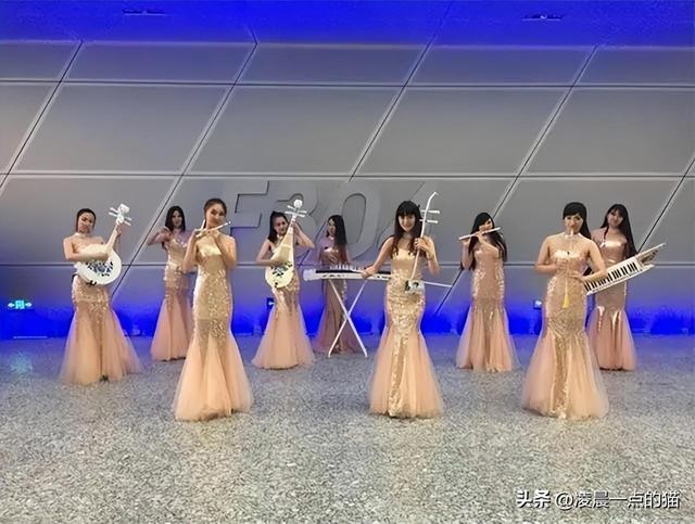 女子十二乐坊曾风靡一时，21年后远赴日本追梦，现状太令人唏嘘！