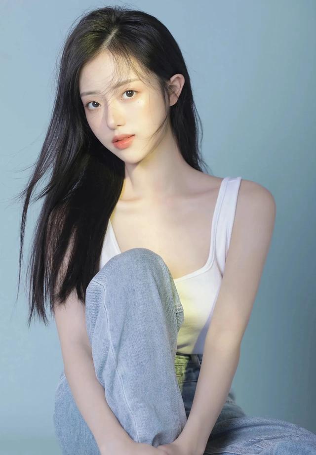 美女写真；纯净，清新淡雅